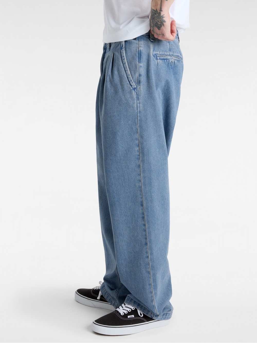 VANS AUTHENTIC CHINO LOOSE TAPERED FIT Men’s Jeans Size 28